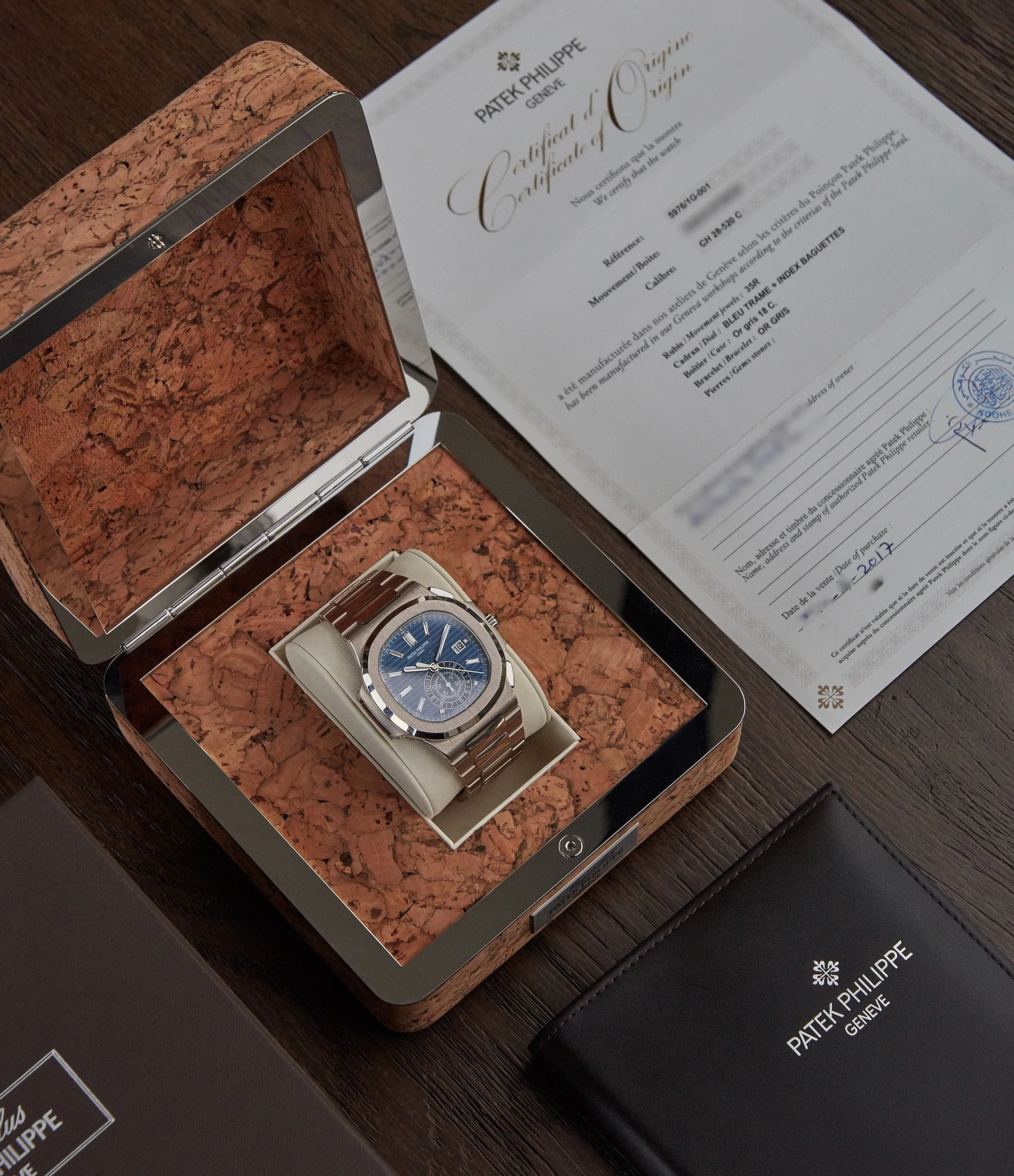 40th Anniversary Nautilus  | 5976G Cal. 28-520C | White Gold