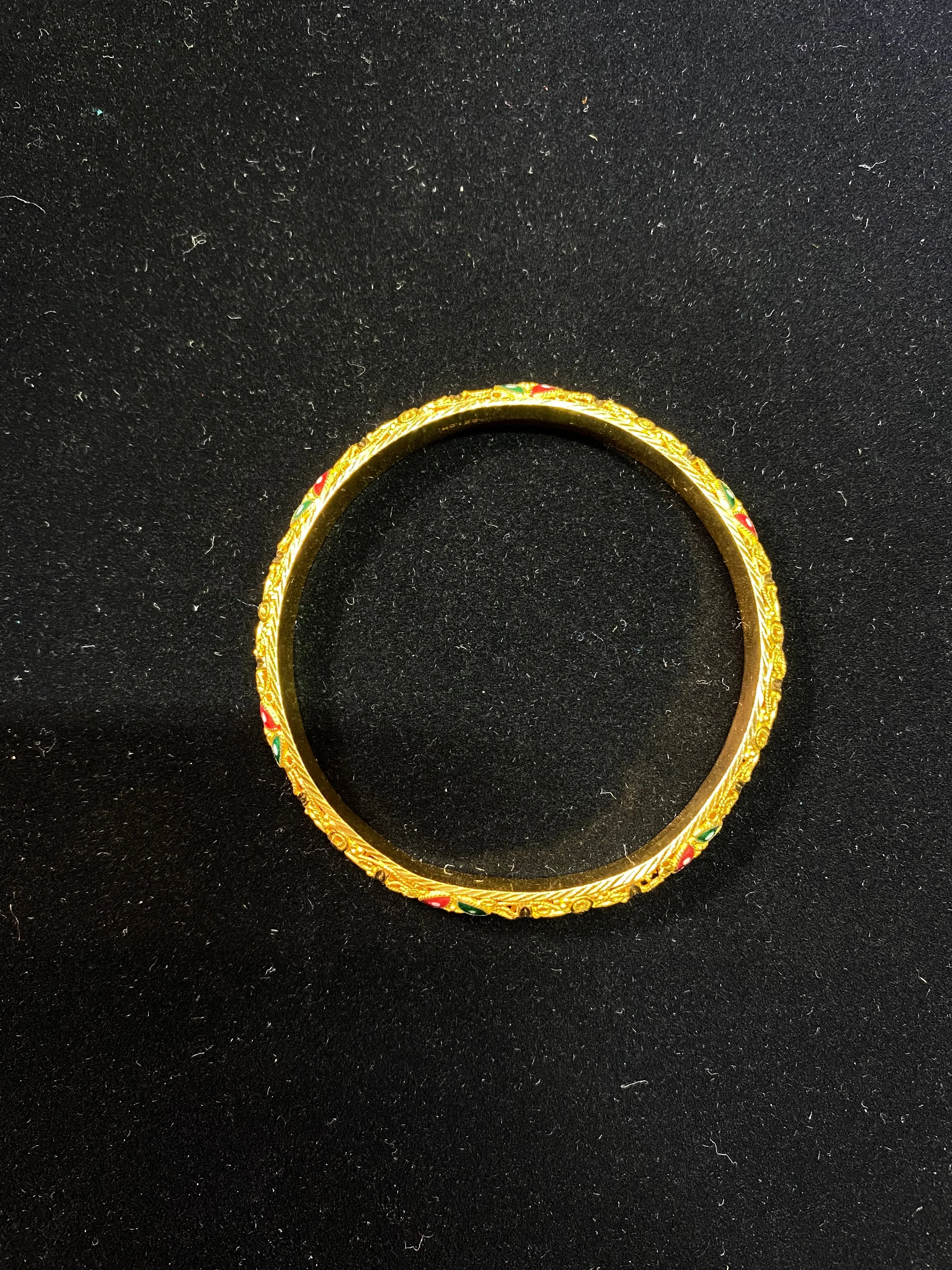 AMAZING 22KYG Intricate Detail Design Green/Red Enamel Bangle/Bracelet - $15K APR Value w/ CoA!