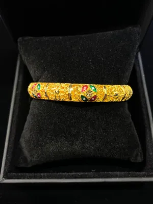 AMAZING 22KYG Intricate Detail Design Green/Red Enamel Bangle/Bracelet - $15K APR Value w/ CoA!
