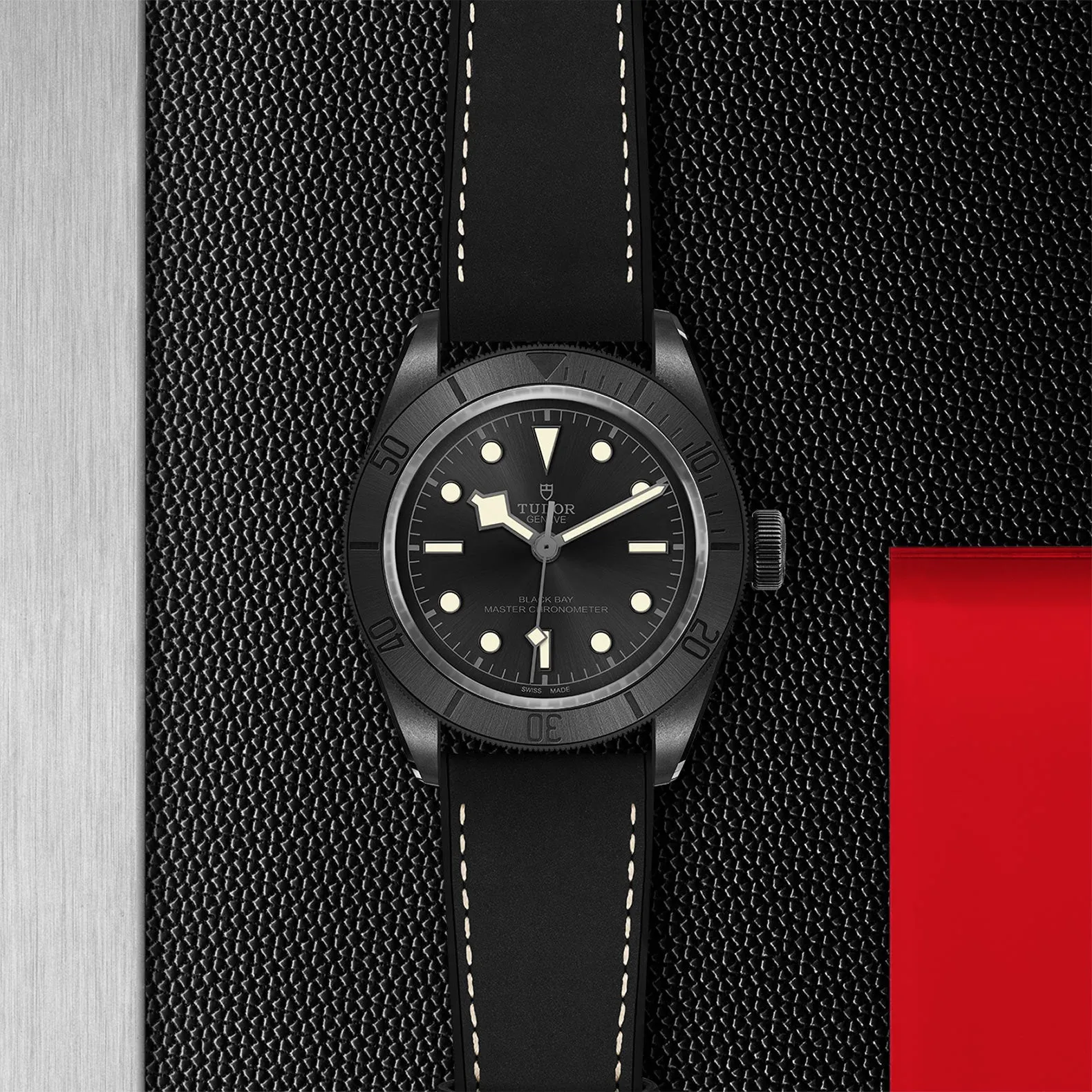 Black Bay Ceramic, 41mm ceramic case, Hybrid leather and rubber strap