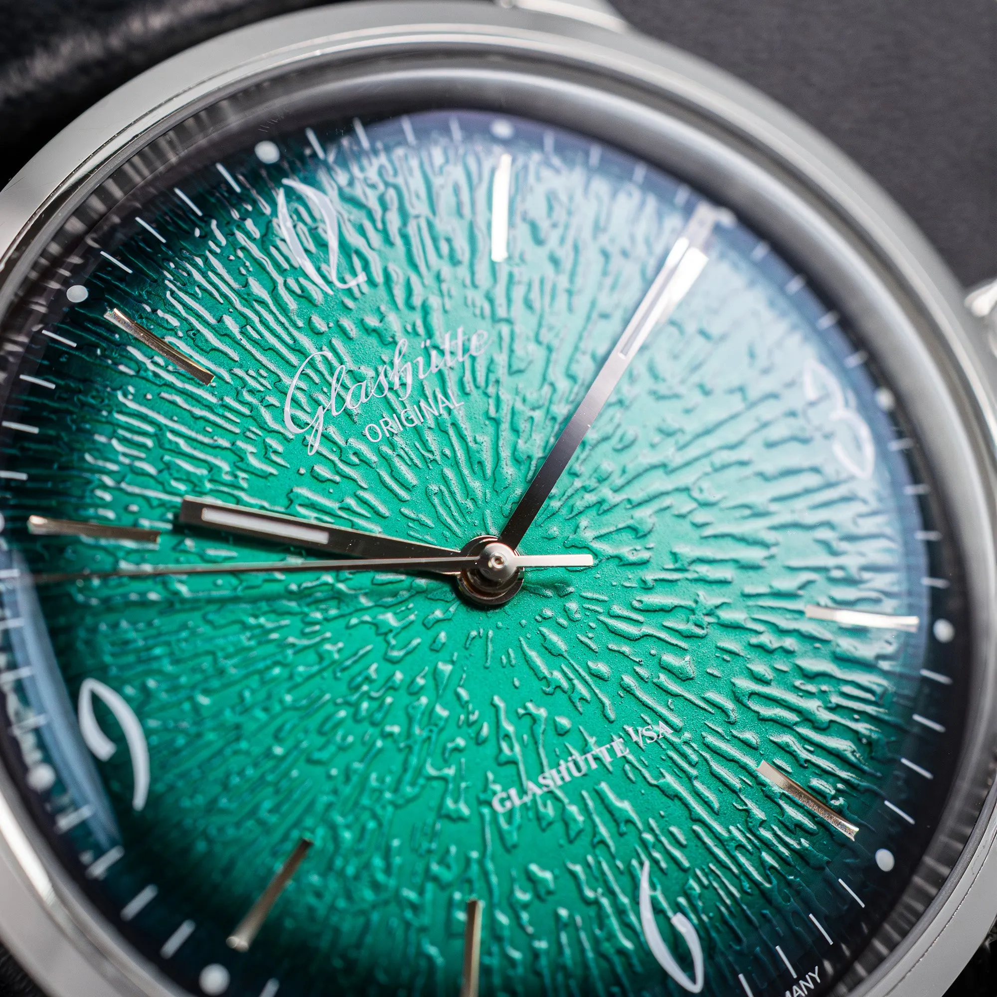 Glashutte Sixties 1.39.52.03.02.04