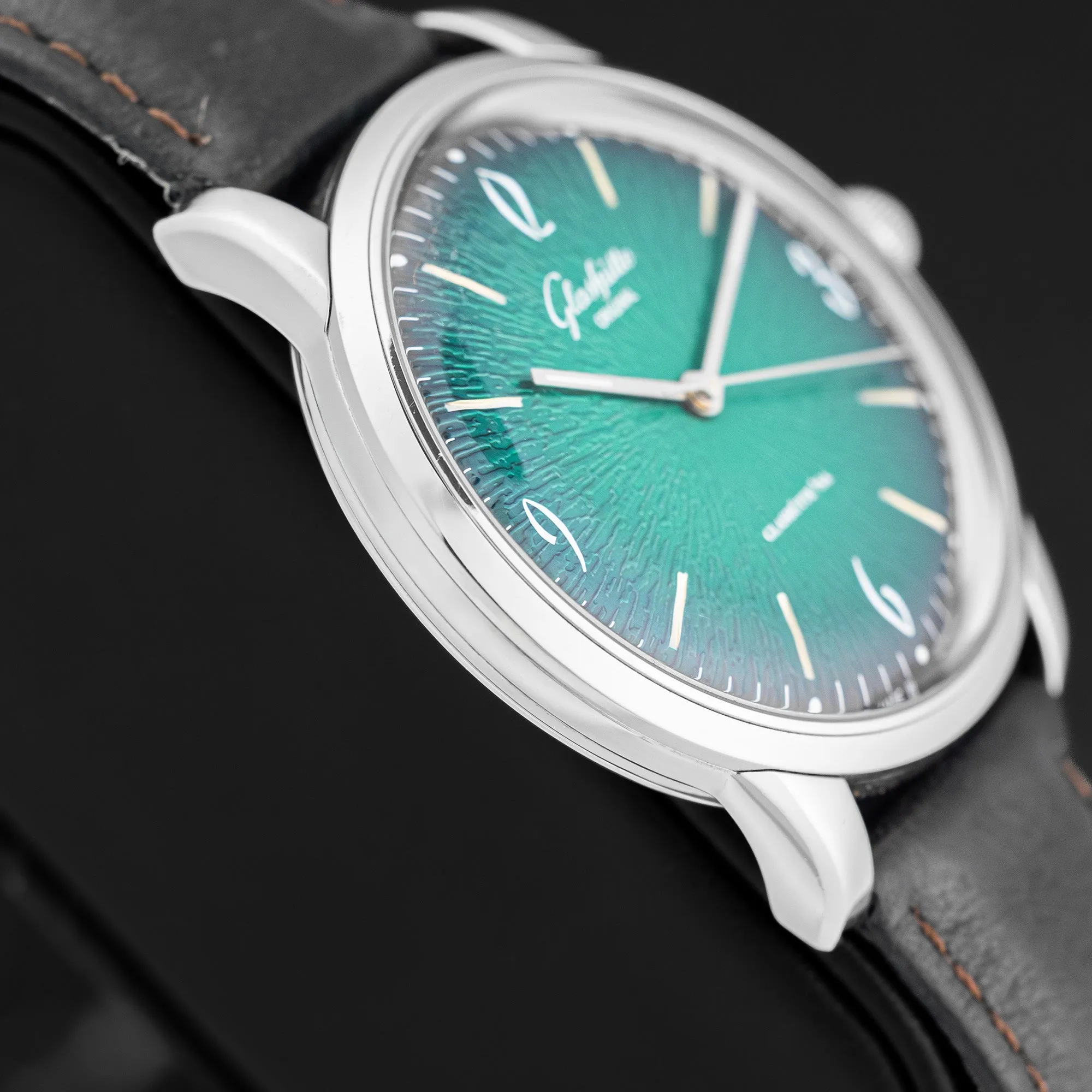 Glashutte Sixties 1.39.52.03.02.04