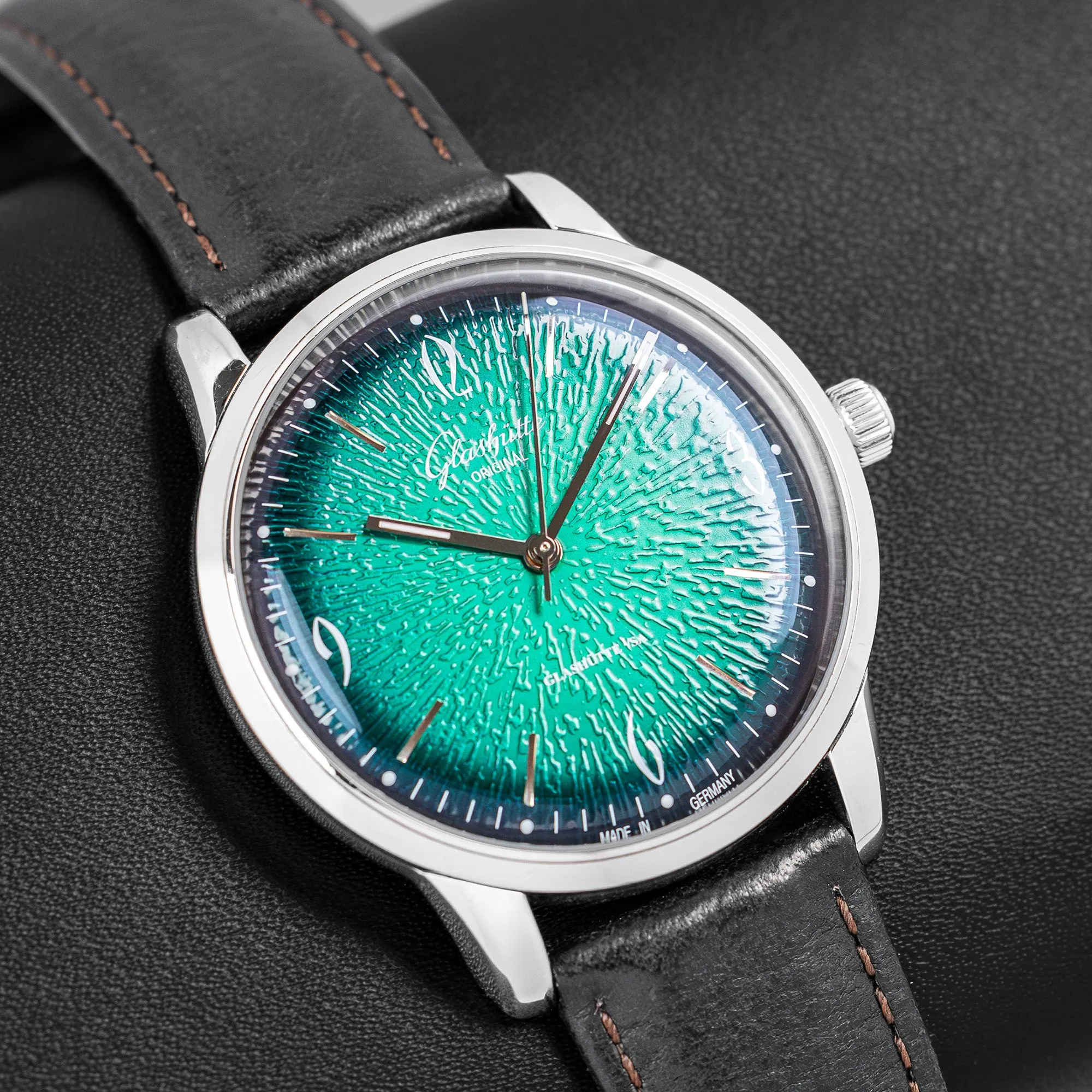 Glashutte Sixties 1.39.52.03.02.04