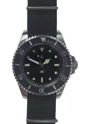 MWC 300m / 1000ft Stainless Steel Hybrid Military Divers Watch with Sweep Secondhand