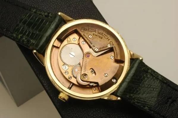 Omega Wristwatch Bumper Auto Movement 14k Gold Case 1950s