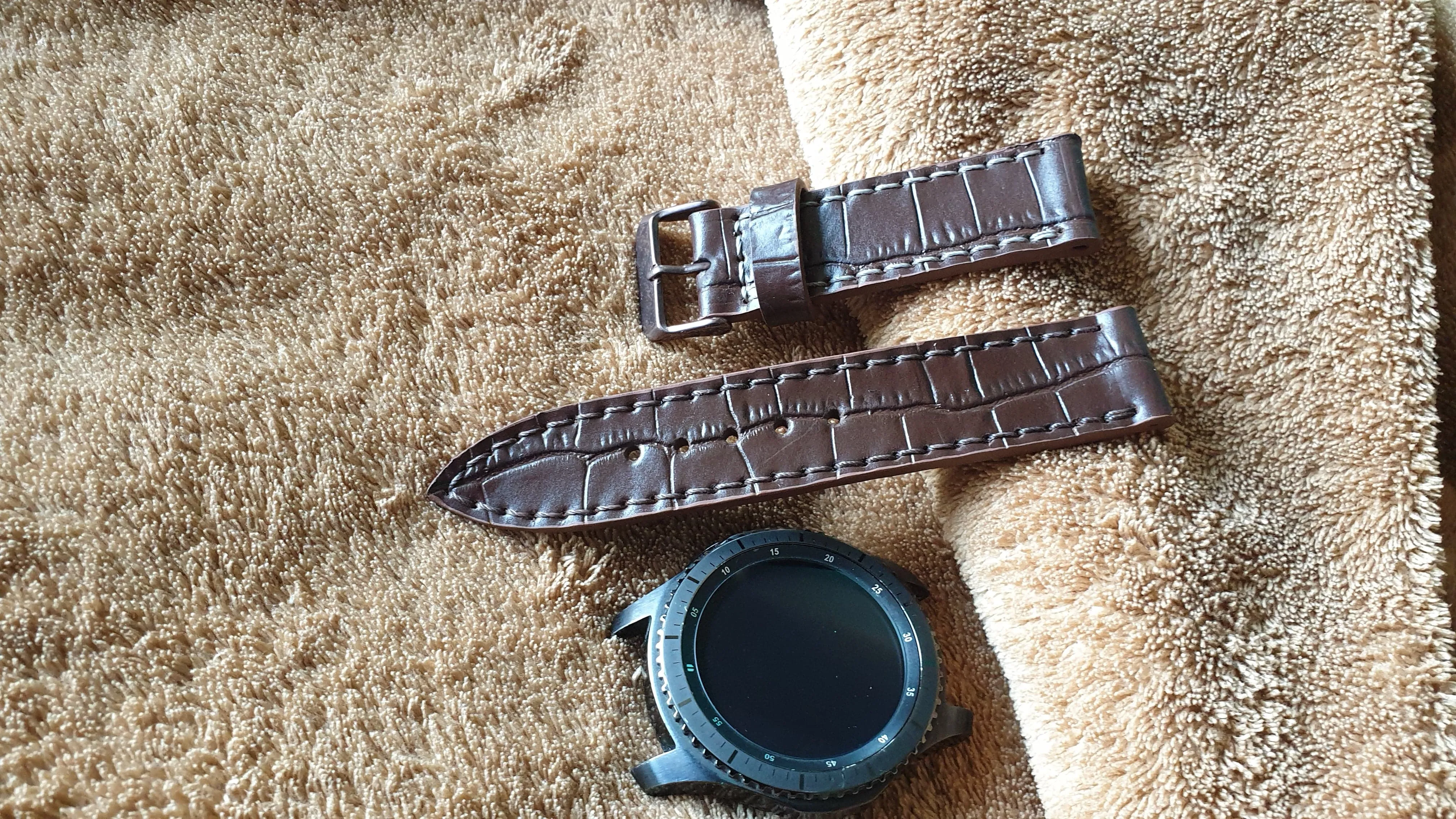 Samsung galaxy watch strap