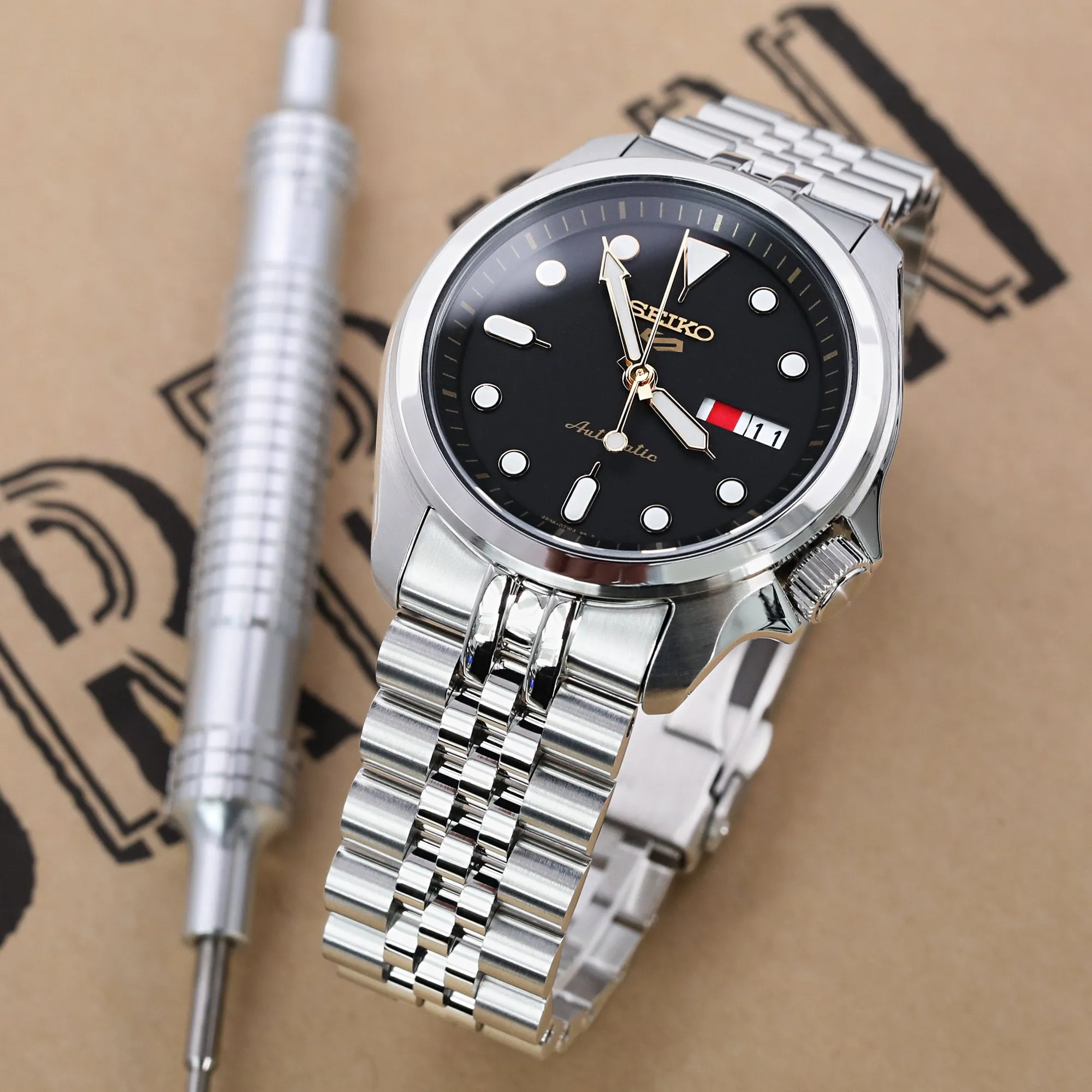 Super-J Louis JUB for Seiko 5 Sports 40mm V-Clasp, Brushed with Polished Center