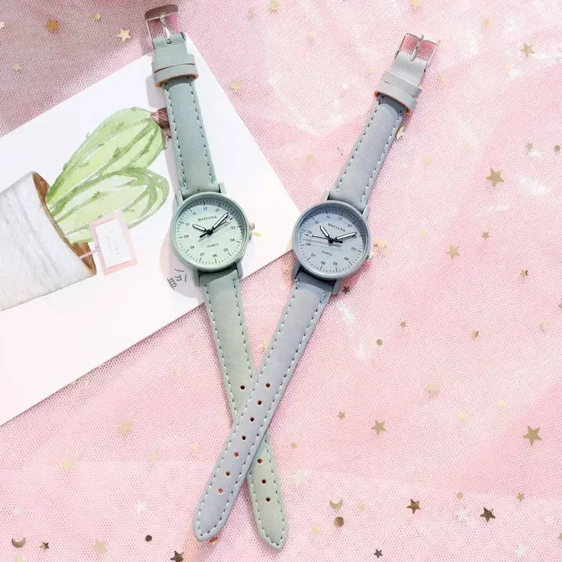 Women Watch PU Leather Strap Waterproof Retro Quartz Wristwatch